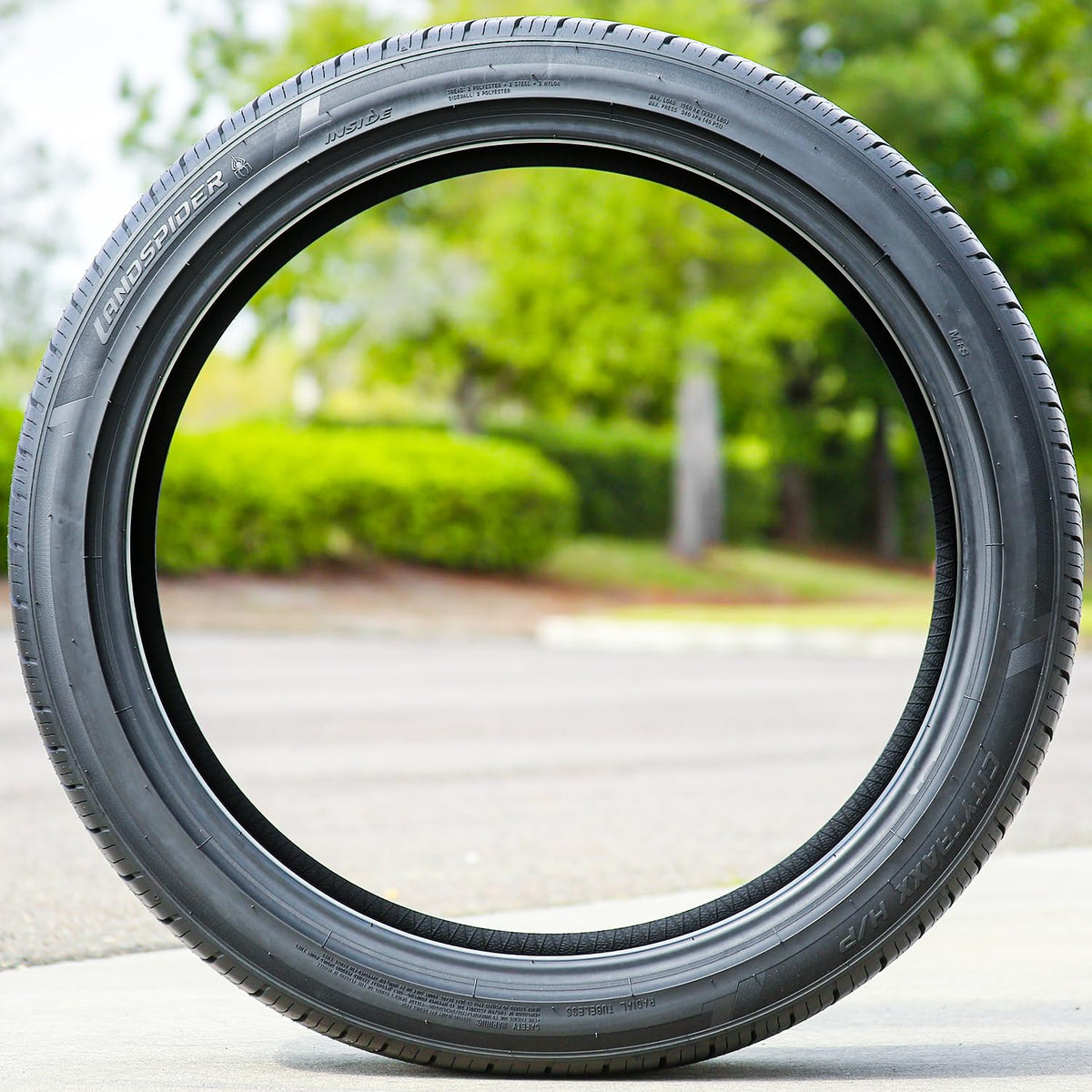 235/40ZR19 96W XL All Season Passenger Tire M33431