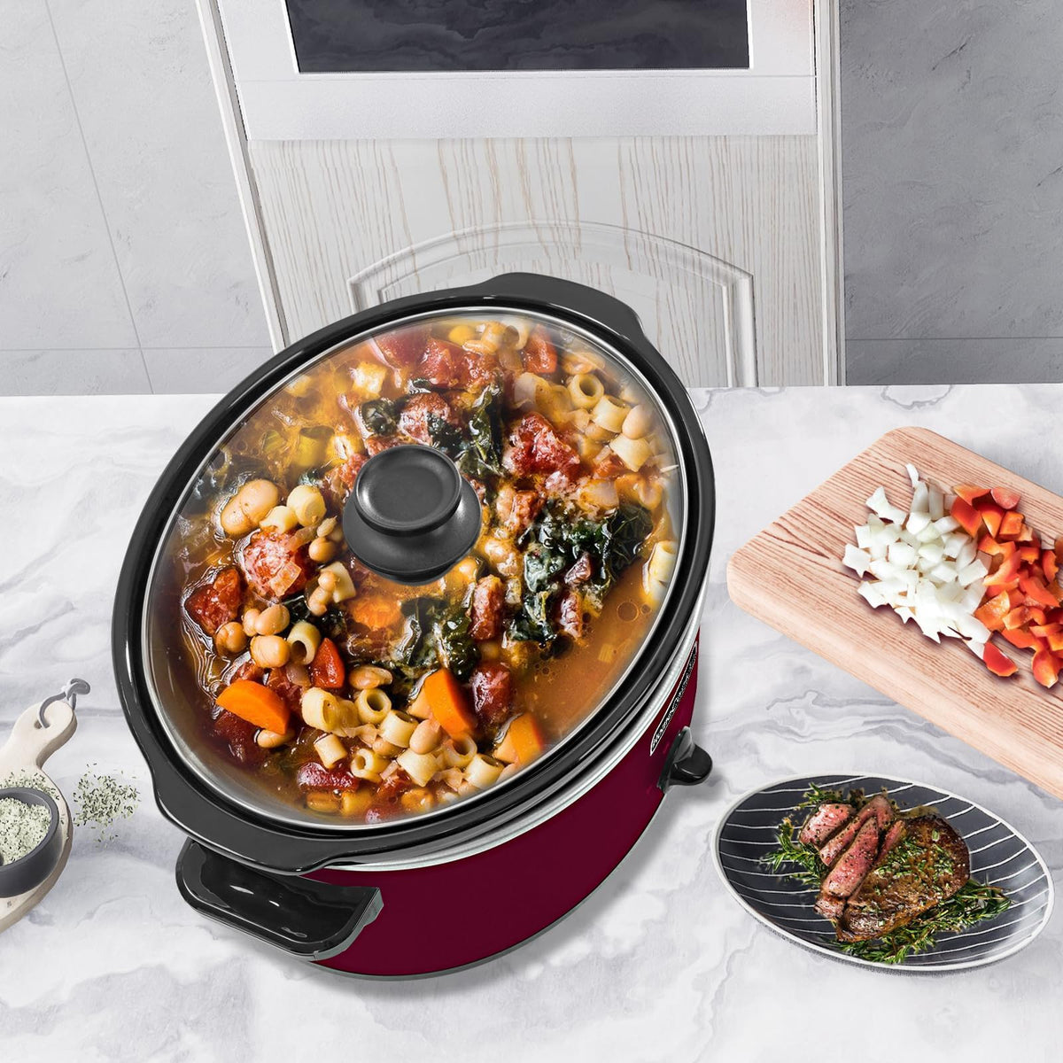 7 Quart Oval Manual Slow Cooker with 3 Cooking Settings A8236