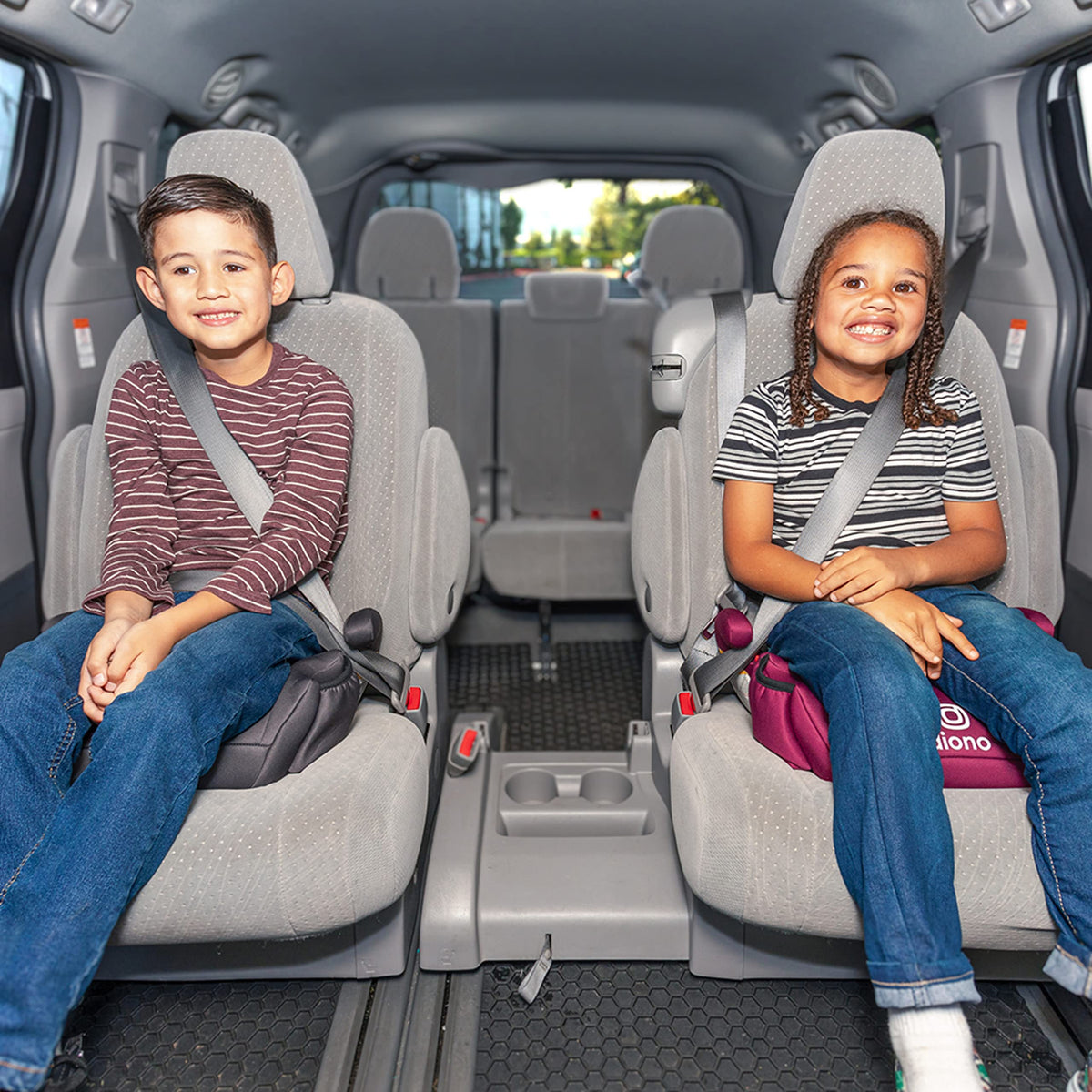 Convertible Car Seat and 2 Pack Backless Booster Seats O708786
